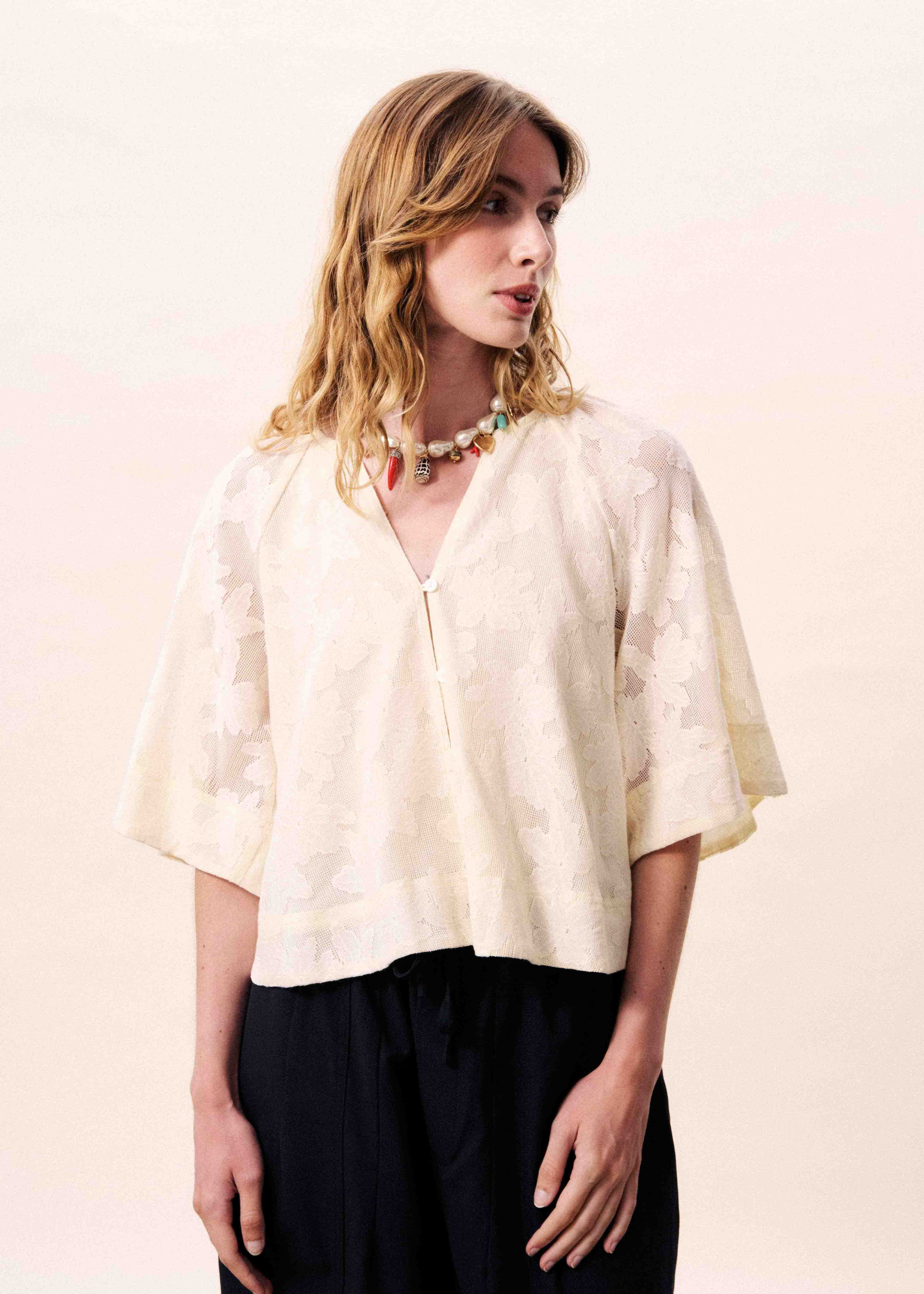 Blouse MARESIAS Creme - Image 4