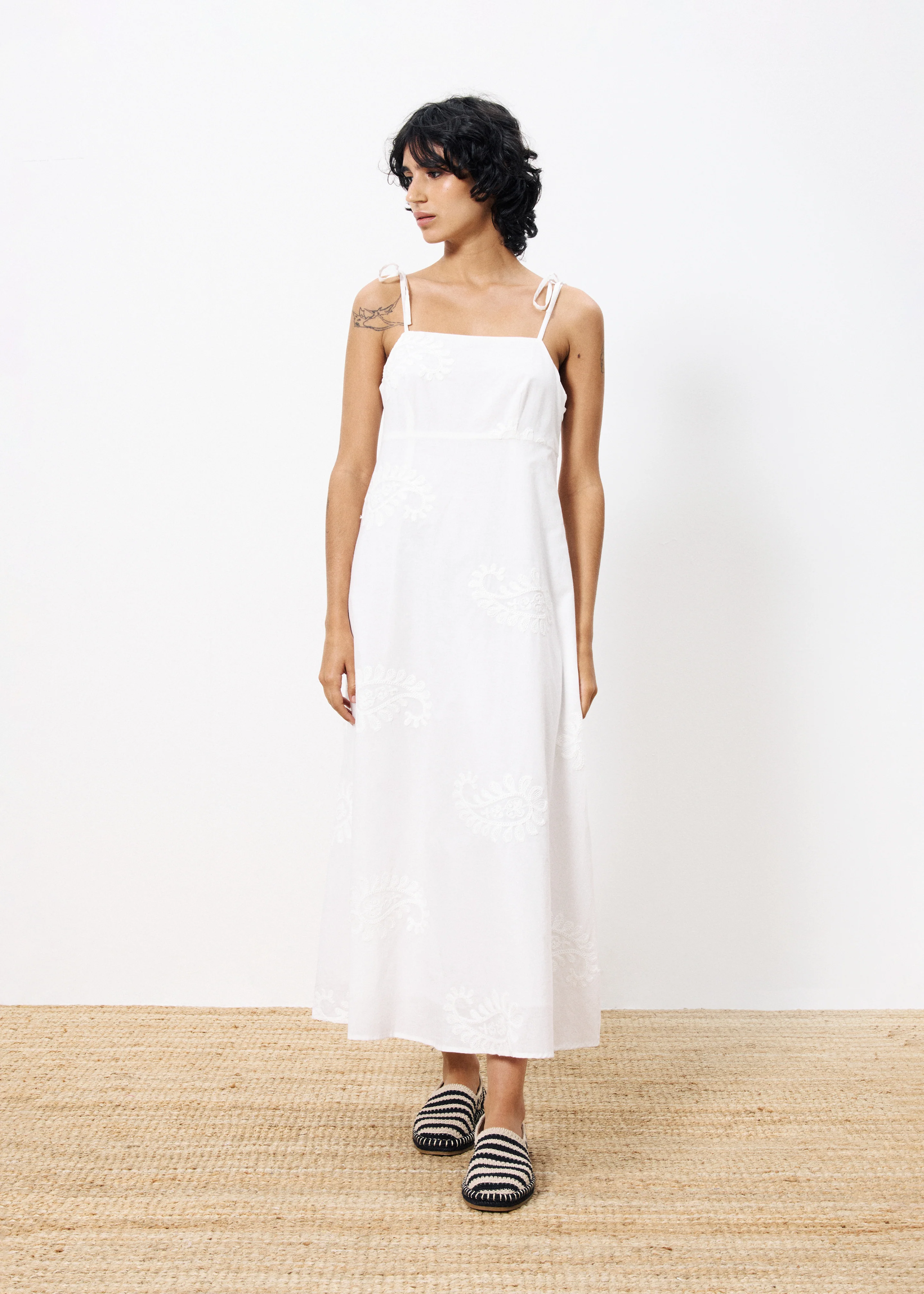 Robe NACERA Blanc