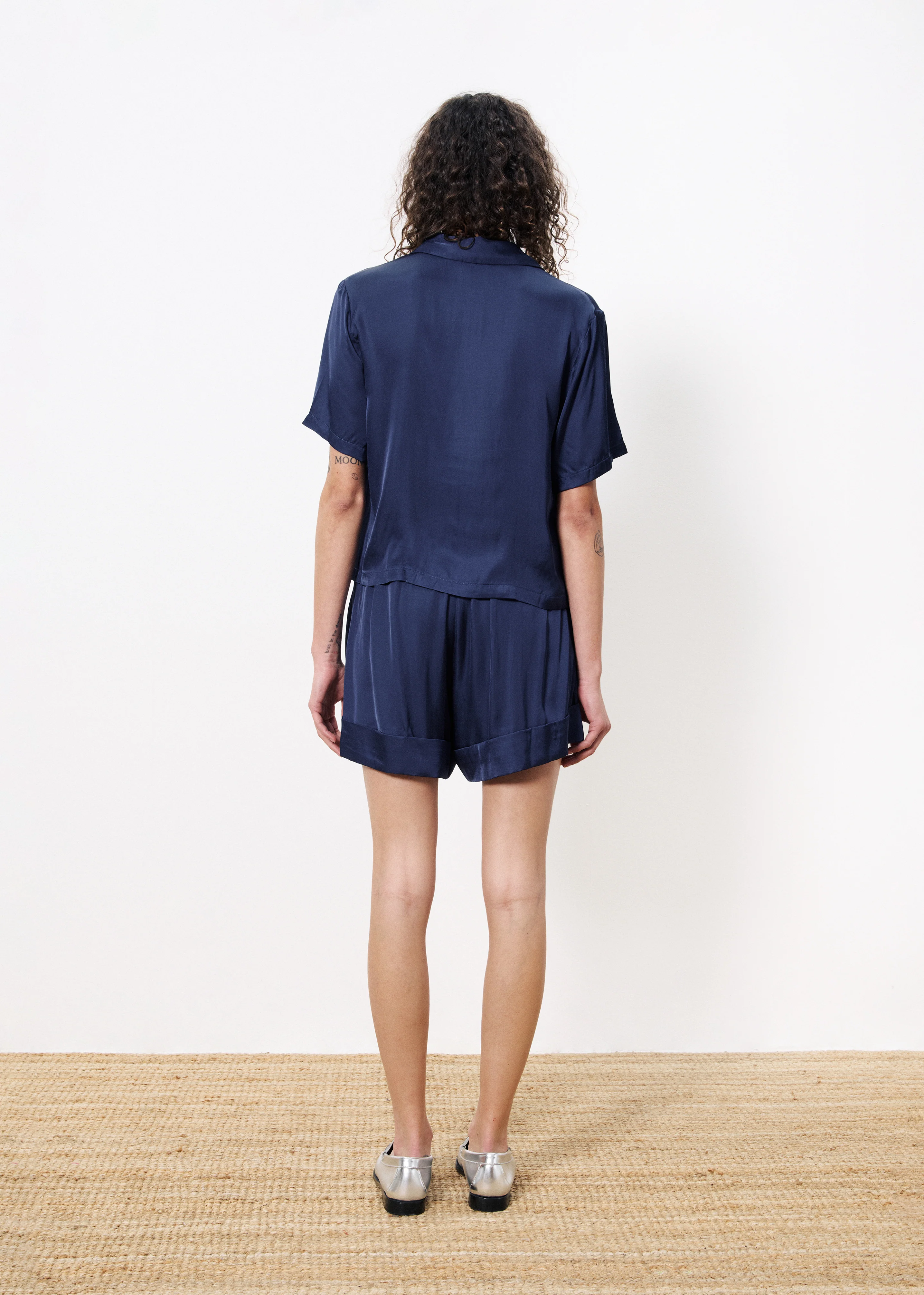 Short NOELLE Bleu marine - Image 2