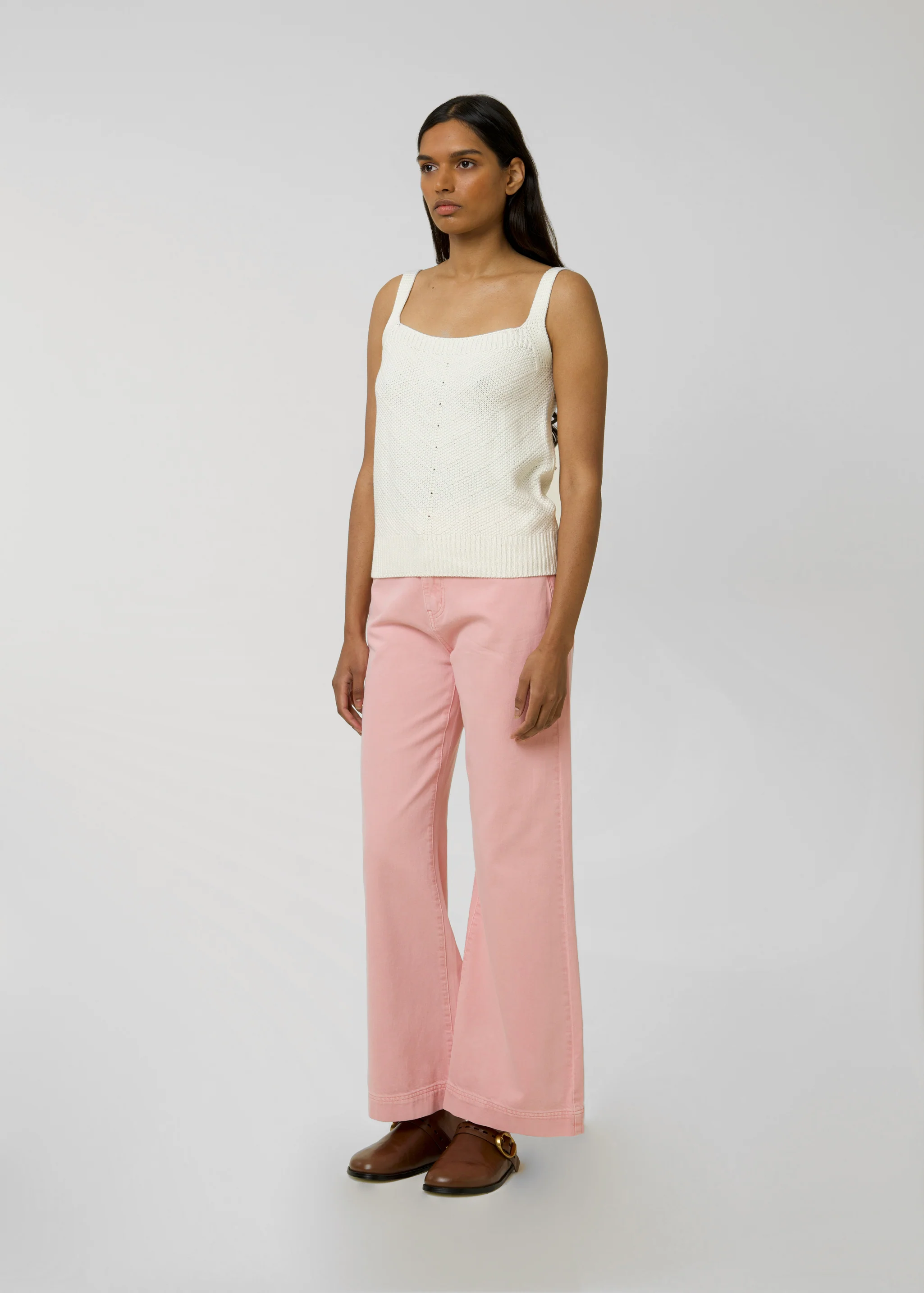 Top LAILA - Image 3