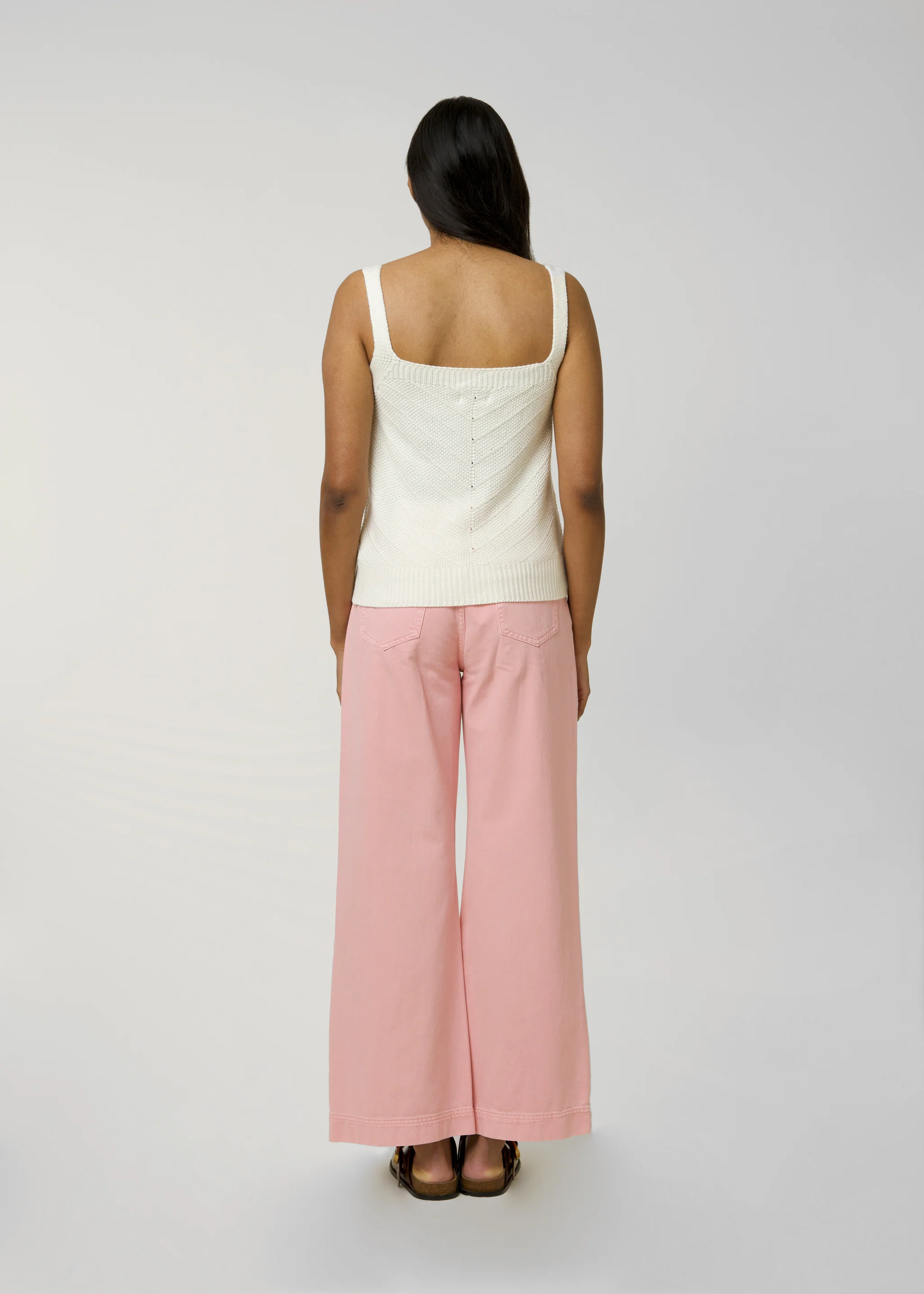 Top LAILA - Image 4