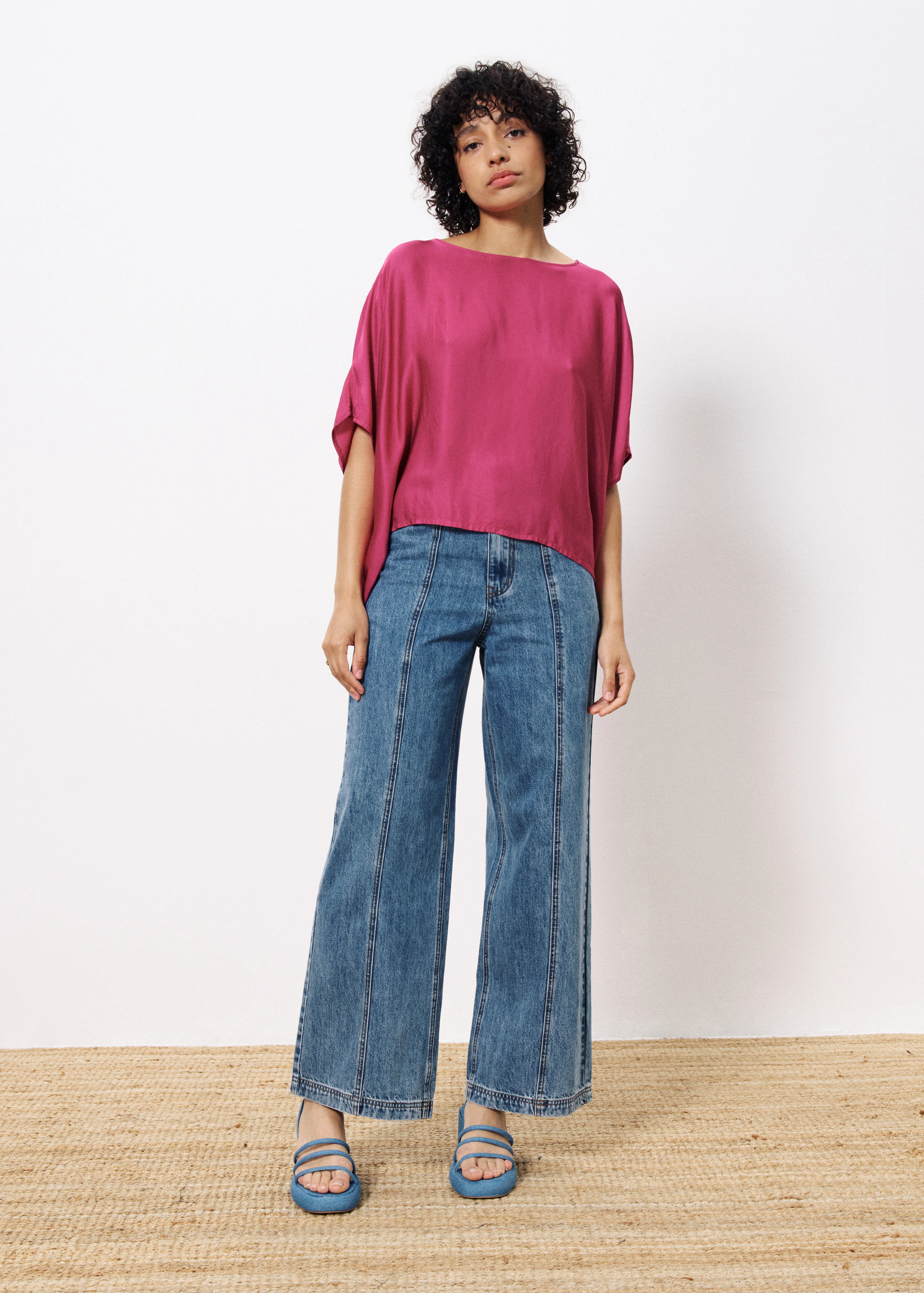 Top SIA Fuchsia