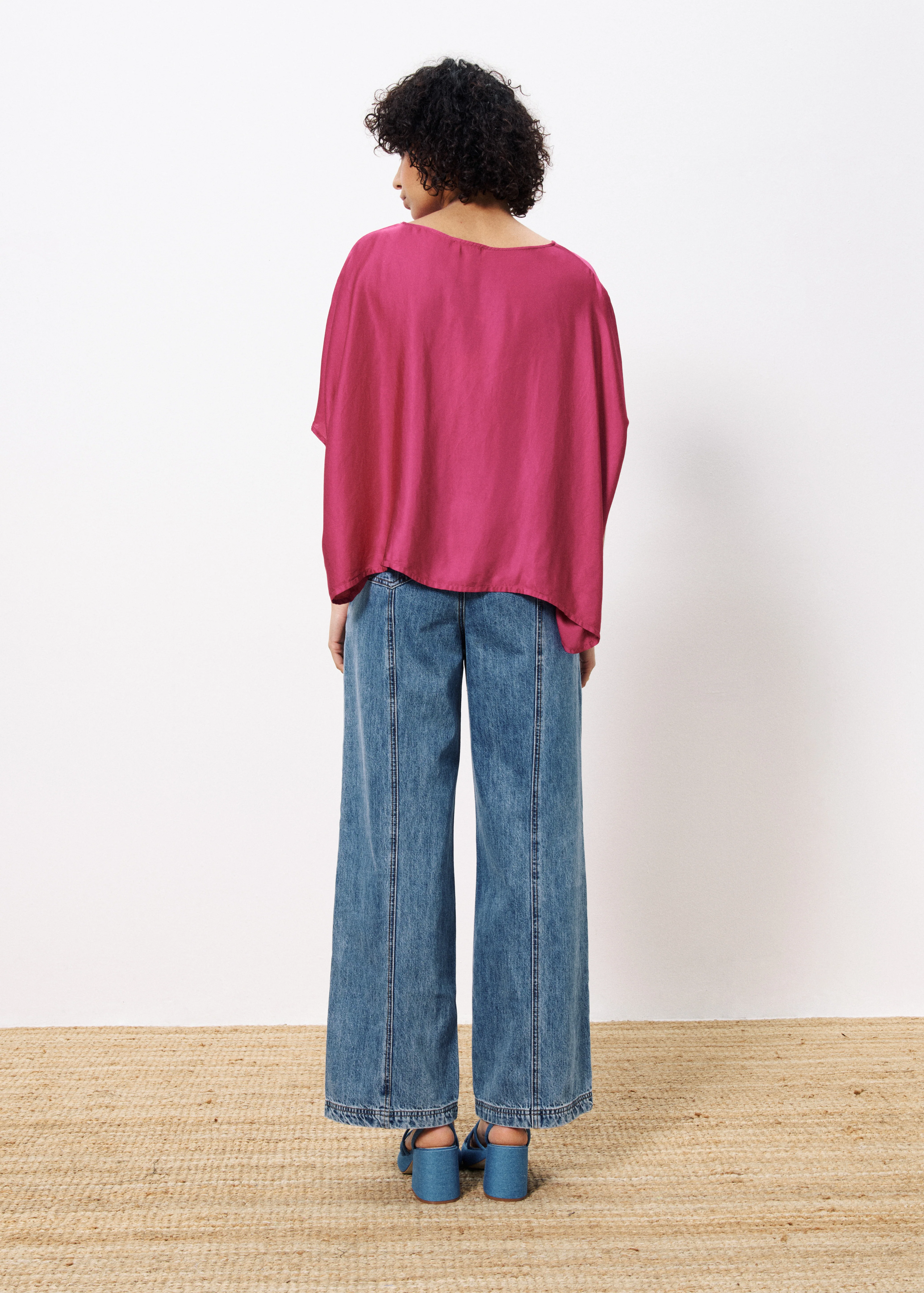 Top SIA Fuchsia - Image 3
